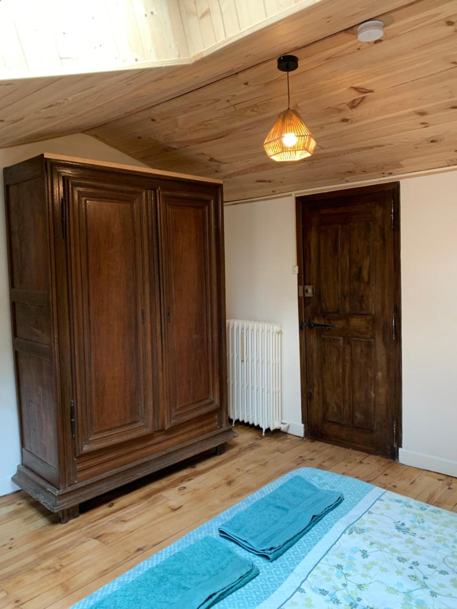 Les Favouilles - Gite & Chambres D Hotes Dauphin Cameră foto